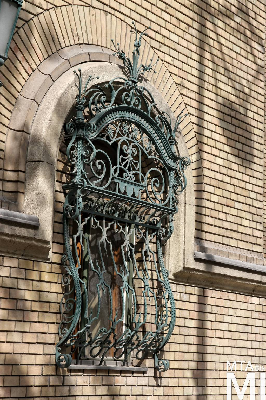 IMG_4657_Alkotmány u. 14_külső.jpg