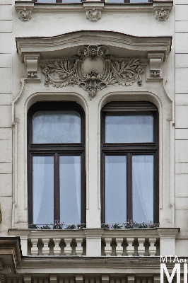 IMG_1125_Alkotmány u. 16_külső.jpg