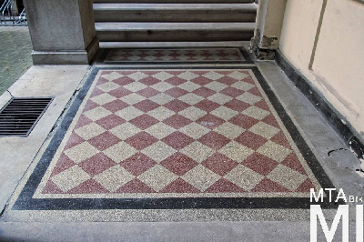 IMG_8779_Alkotmány u. 16_udvar.jpg