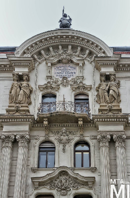 IMG_1119_Alkotmány u. 16_külső.jpg