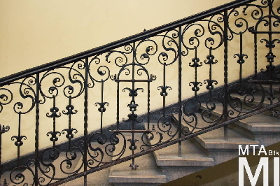 IMG_7010_Alkotmány u. 20_lépcsőház.jpg