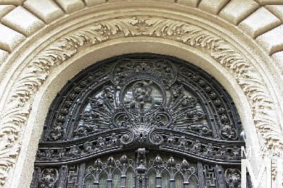 IMG_6382_Alkotmány u. 21_kapurészlet.jpg