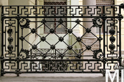 IMG_6346_Alkotmány u. 21_lépcsőház.jpg