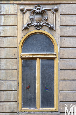 IMG_6358_Alkotmány u. 21_udvari homlokzat_részlet.jpg