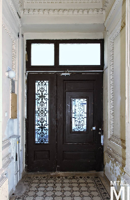 IMG_5069_Alkotmány u. 23_kapualj.jpg