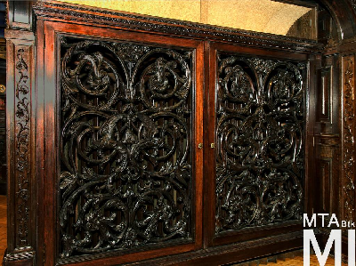 IMG_5255_Alkotmány u. 25_belső_volt_könyvtárszoba.jpg