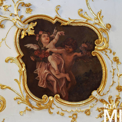 IMG_5366_Alkotmány u. 25_belső_volt_szalon.jpg