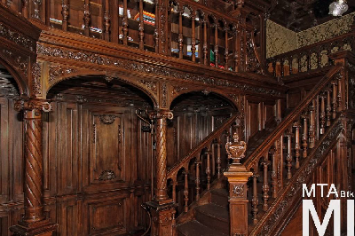 IMG_5230_Alkotmány u. 25_belső_volt_könyvtárszoba.jpg