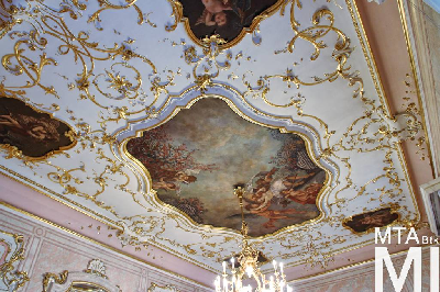 IMG_5384_Alkotmány u. 25_belső_volt_szalon.jpg