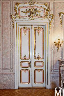 IMG_5386_Alkotmány u. 25_belső_volt_szalon.jpg