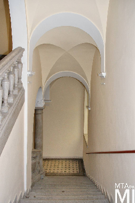 IMG_6659_Alkotmány u. 31_lépcsőház.jpg