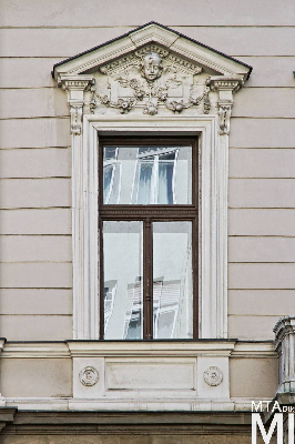 IMG_6777_Alkotmány u. 3_homlokzat_részlet.jpg