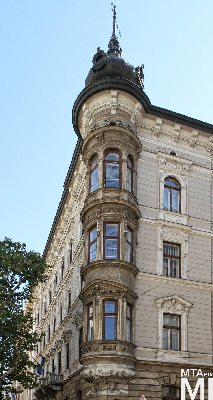 IMG_6778_Alkotmány u. 3_homlokzat_részlet.jpg