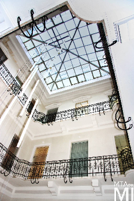 IMG_0176_Alkotmány u. 5_udvari_homlokzat_részlet.jpg