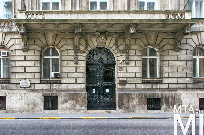 IMG_5710_Alkotmány u. 8_Szemere utcai homlokzat_részlet.jpg