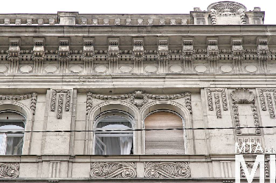 IMG_6208_Alkotmány u. 8_Szemere utcai homlokzat_részlet.jpg