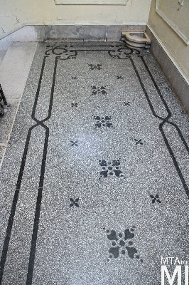 IMG_6517_Alkotmány u. 10_lépcsőház.jpg