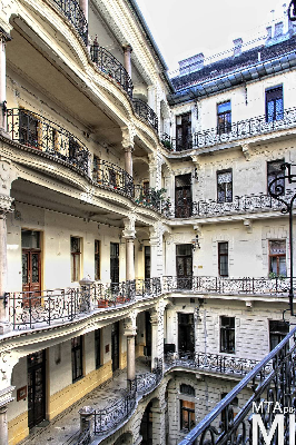 IMG_6536_Alkotmány u. 10_udvari homlokzat_részlet.jpg