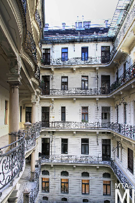 IMG_6522_Alkotmány u. 10_udvari homlokzat.jpg