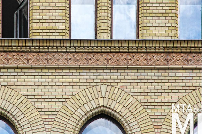 IMG_6236_Alkotmány u. 12_homlokzatrészlet.jpg