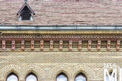 IMG_6237_Alkotmány u. 12_homlokzatrészlet.jpg