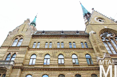 IMG_6260_Alkotmány u. 12_Nagy Ignác u_homlokzatrészlet.jpg