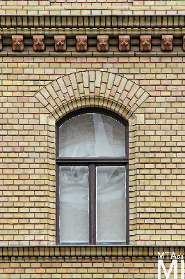 IMG_6239_Alkotmány u. 12_homlokzatrészlet.jpg