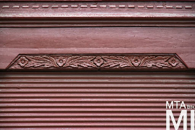 IMG_6247_Alkotmány u. 12_homlokzatrészlet.jpg